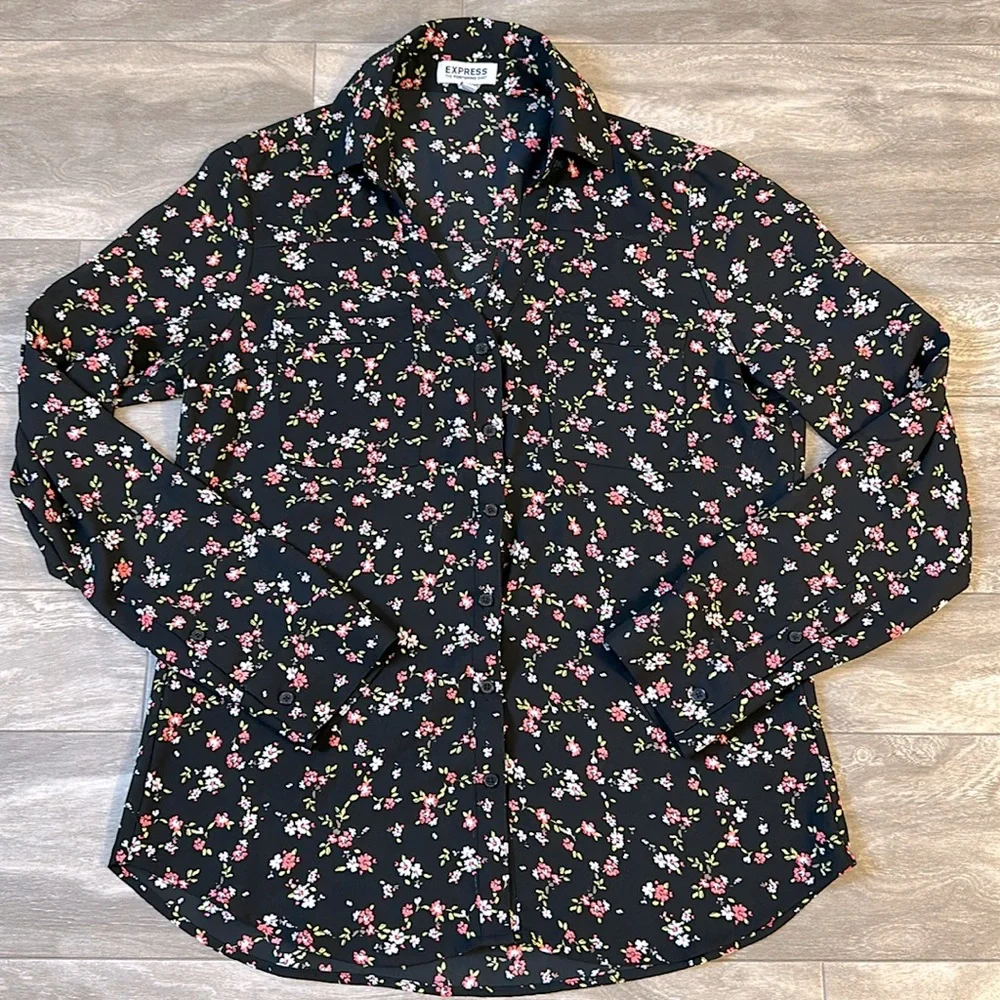 Express button down - Picture 1 of 6